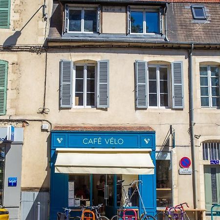 Cafe Velo 讷韦尔 外观 照片