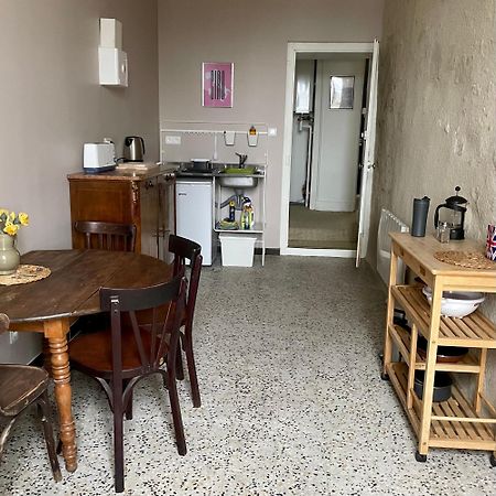 Cafe Velo 讷韦尔 客房 照片